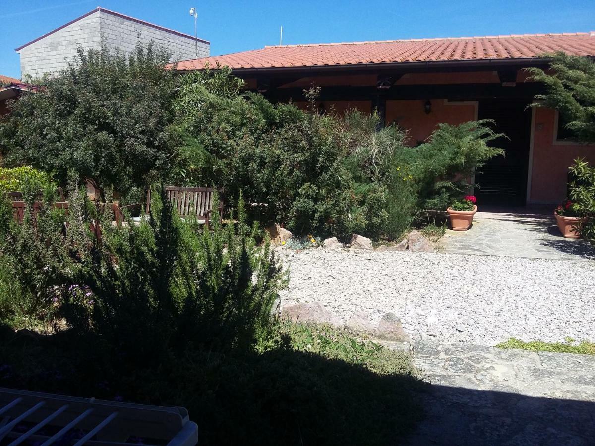 Agriturismo Pedru Caddu Tula Extérieur photo