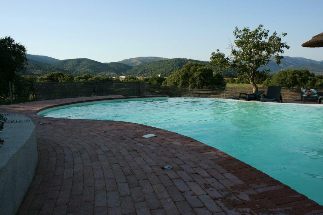 Agriturismo Pedru Caddu Tula Extérieur photo